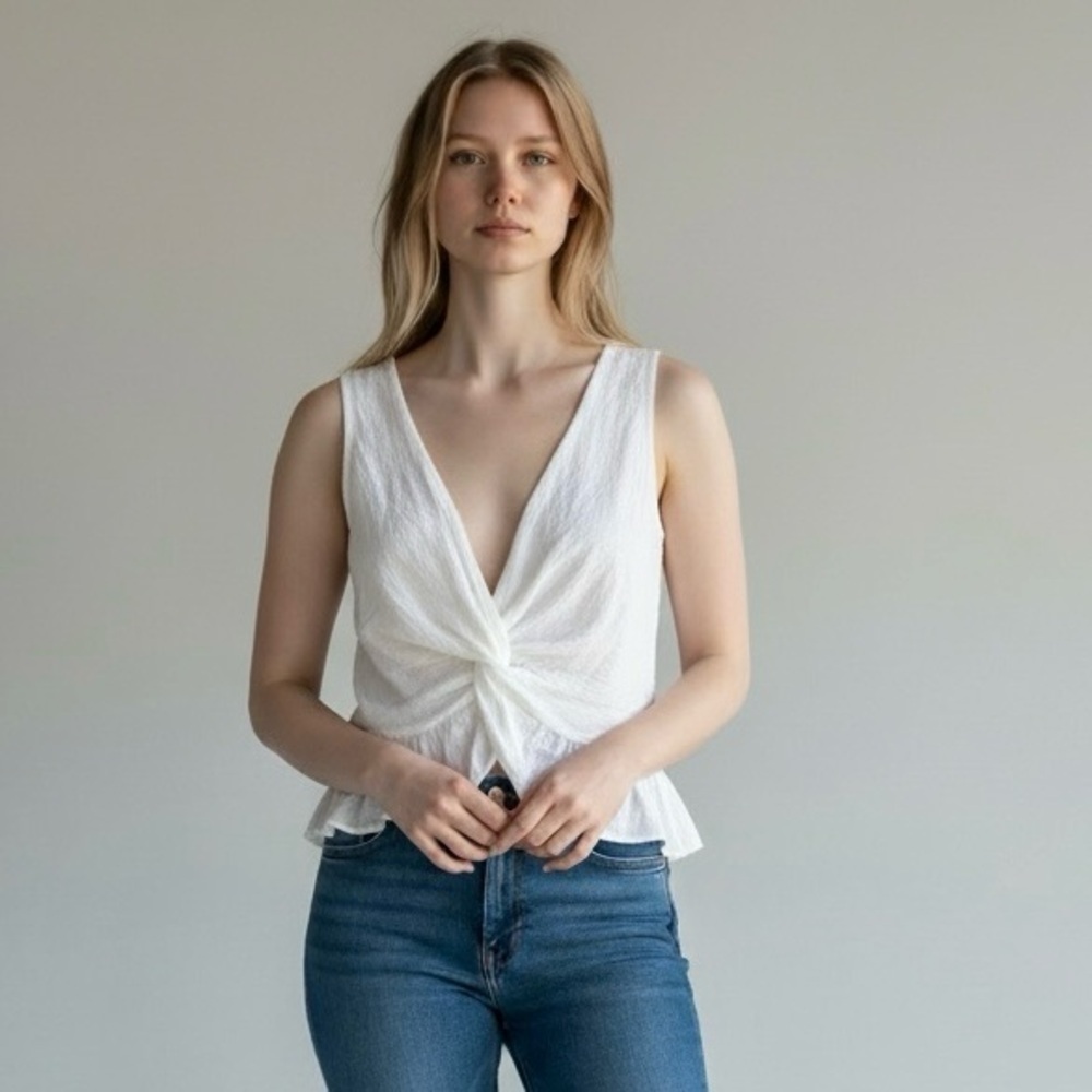 American Eagle Women's Medium Ivory Off-White Knot Front Festival Casual Top